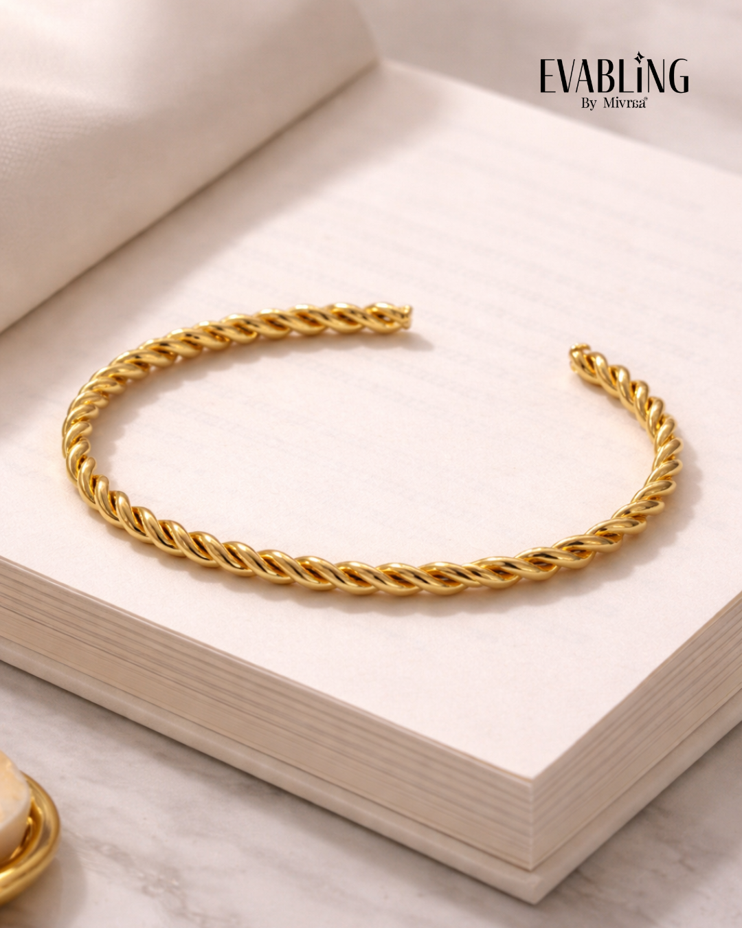 EVABLiNG by Mivraa - Twisted Cuff Bracelet