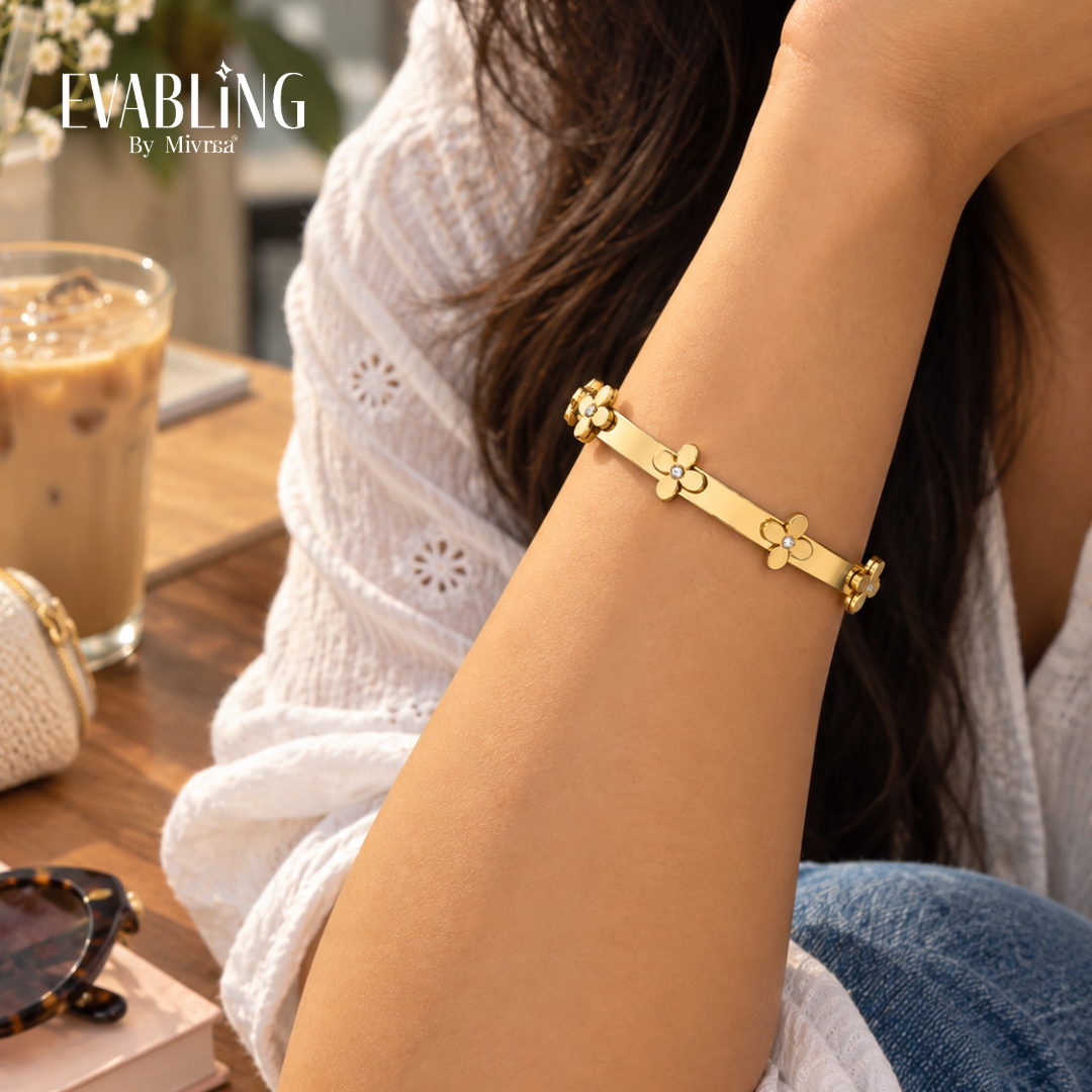 EVABLiNG by Mivraa - Kadda Floral Brecelet