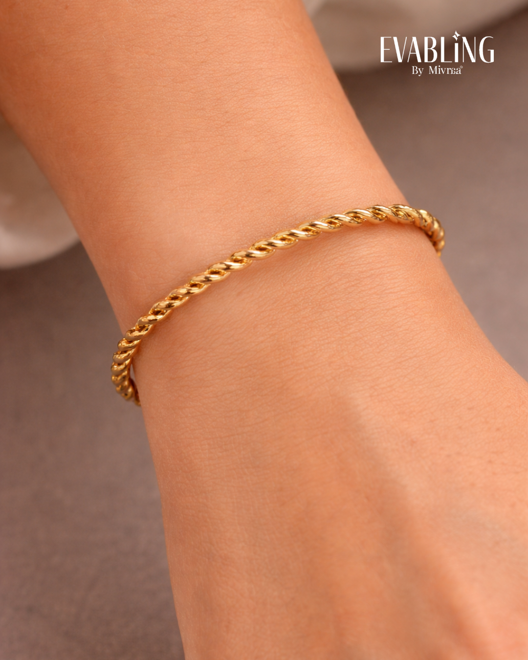 EVABLiNG by Mivraa - Twisted Cuff Bracelet