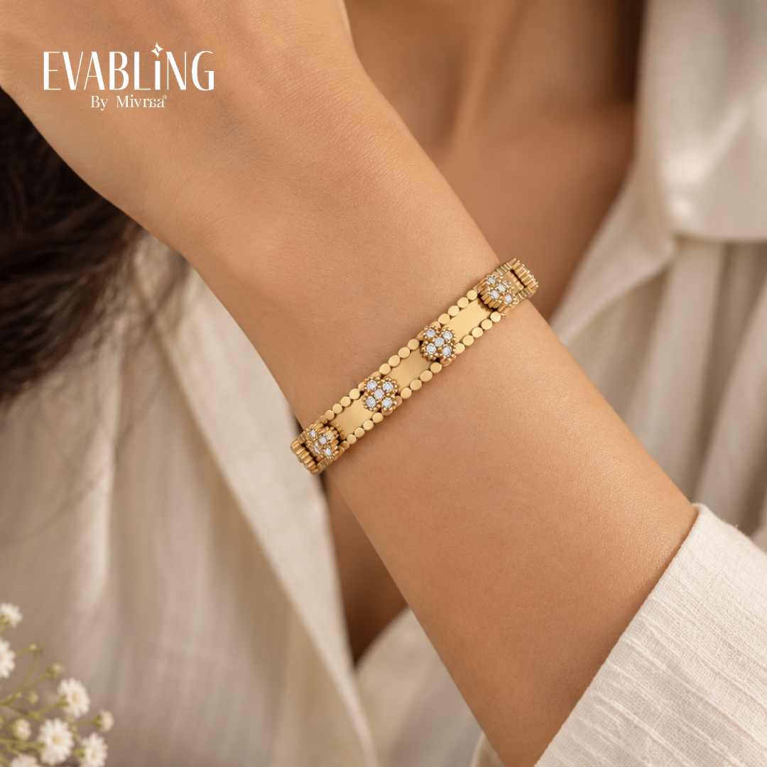EVABLiNG by Mivraa - Flower Diamond Bracelet