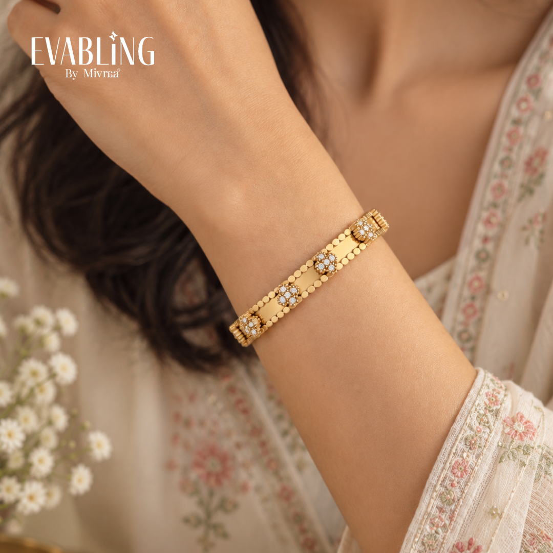 EVABLiNG by Mivraa - Flower Diamond Bracelet