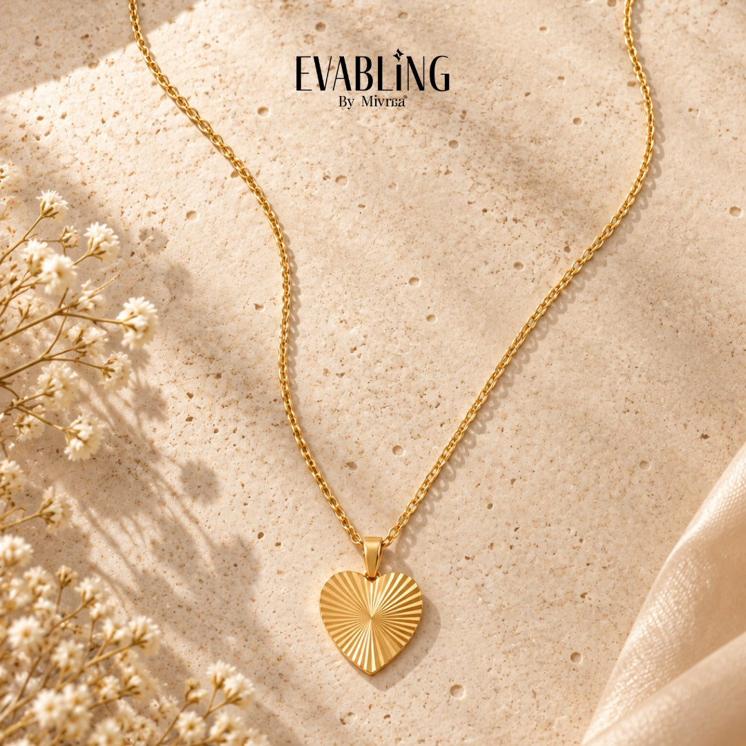 EVABLiNG by Mivraa - Sun Burst Heart Necklace