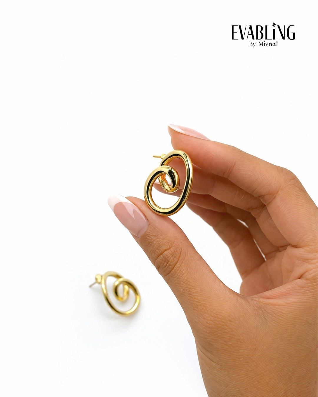EVABLiNG by Mivraa - Sculpted Curve Earring