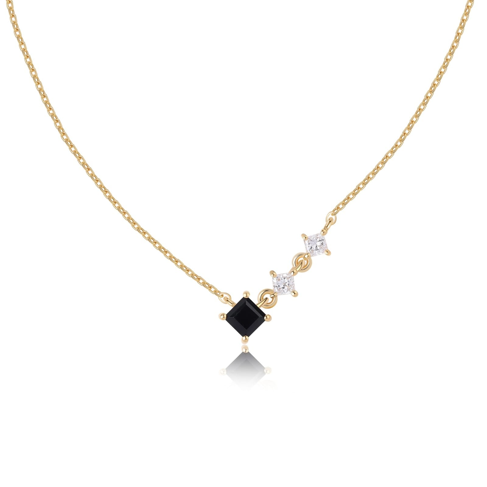 Close up of simple diamond necklace with lab grown diamond in 9KT gold minimalist jewellery design