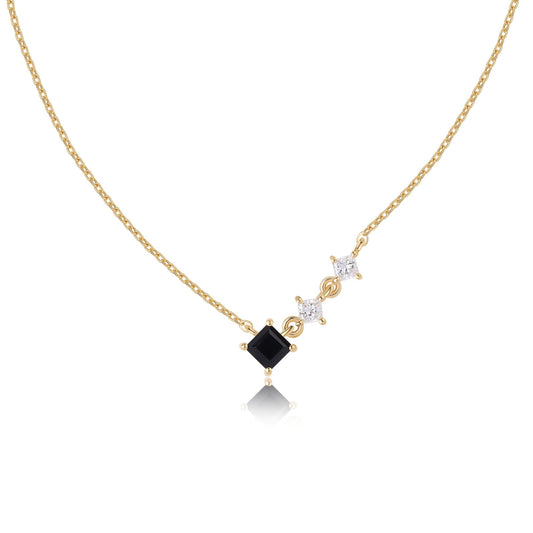 Close up of simple diamond necklace with lab grown diamond in 9KT gold minimalist jewellery design