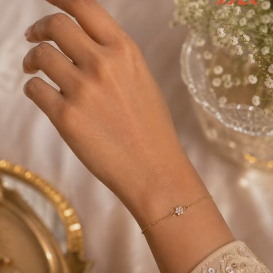 huvu-diamond-bracelet-for-girls-video