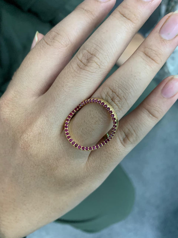 Final customised triple color flip ring by Mivraa featuring personalised modern jewellery design